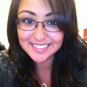 Meet your Posher, Cynthia